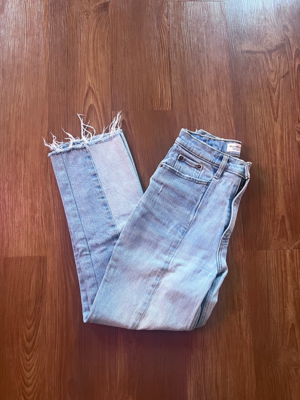 Abercrombie & Fitch Light Blue High-Rise Straight Leg Jeans